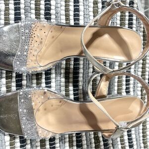 Elegant Silver Women's Sandals